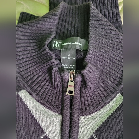 Assortment of men's sweaters - Picture 4 of 6